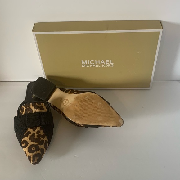 Michael Kors Leopard Print Women's Mules - Picture 2 of 2